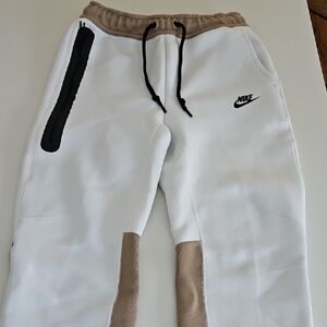 Nike Tech Fleece Joggers - Mens Small